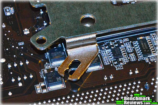 asus_mb_cooler_interference.jpg