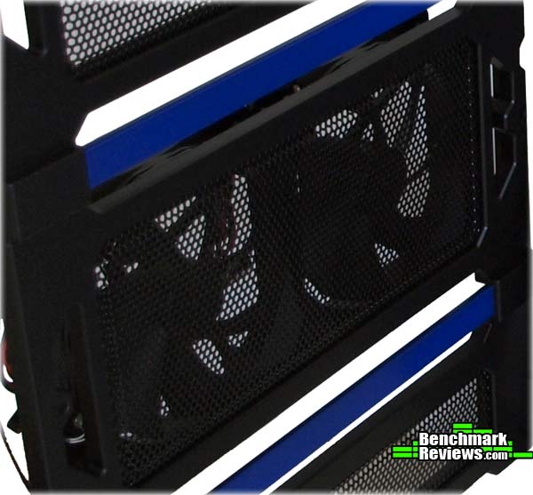 Antec_Lanboy_Air_Side_Fans.jpg
