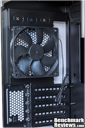 Corsair_350D_Rear_Fan.jpg