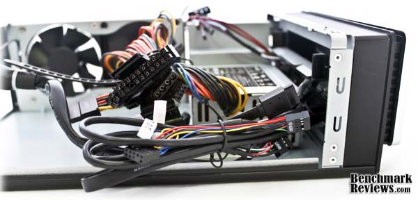 Antec_ISK_Cables.jpg
