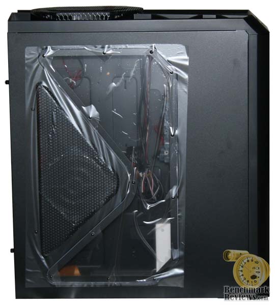 antec_1200_left_door.jpg