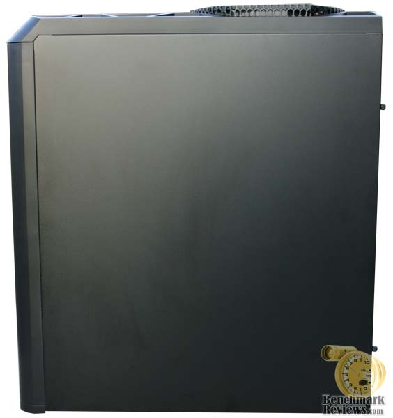 antec_1200_right_door.jpg