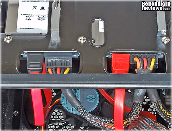 SilverStone Grandia GD07 HTPC Case 2.5 Drive Connection