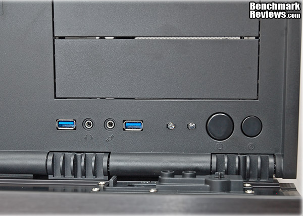 SilverStone_Grandia_GD07_HTPC_Case_Inner_Front_Panel_02.jpg