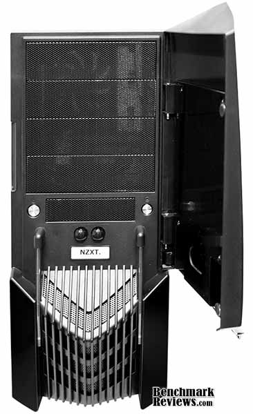 nzxt_lexa_s_door_open.jpg