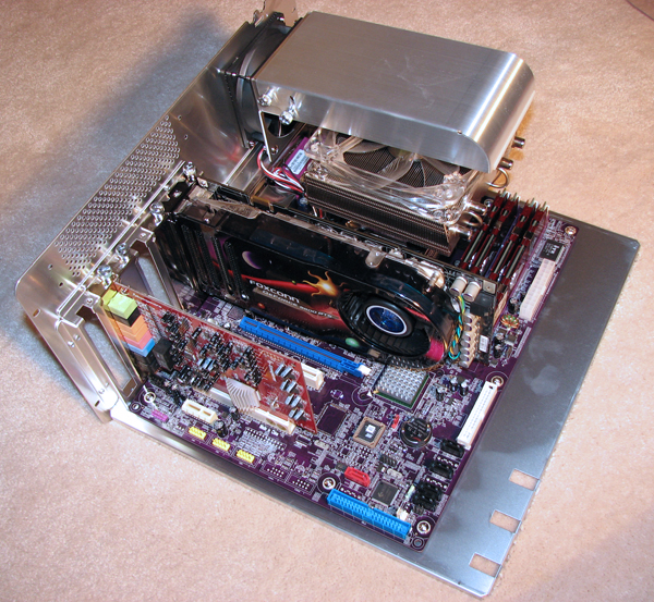 Lian Li PC-B20A Classical Silent Series ATX Computer Case Test Subject #1 (Click for Large Image)