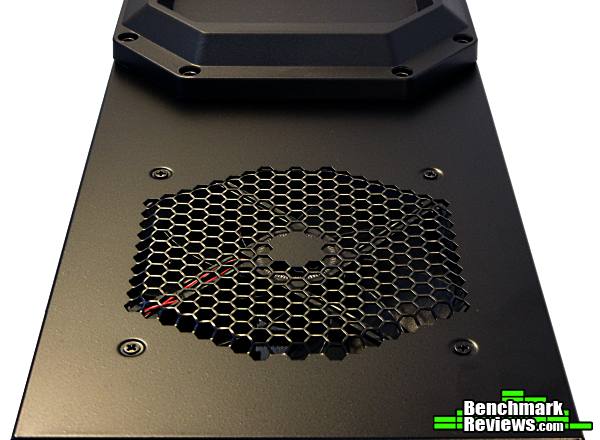 Antec_One_Hundred_Computer_Case_Top_Fan_003.jpg