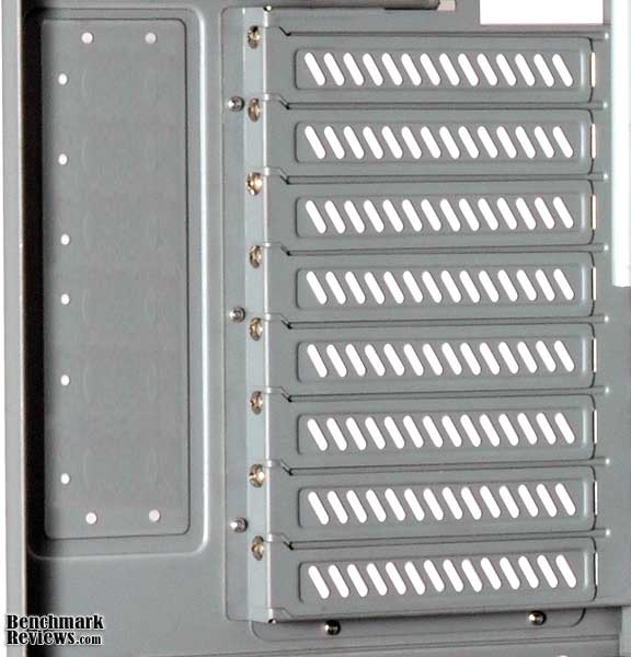 LanCool_PC-K56W-B_Slot_Vent_Int.jpg