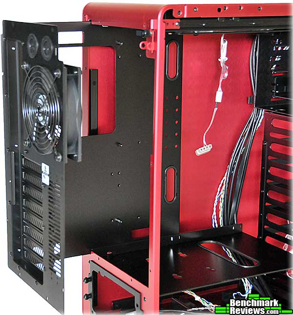 lian_li_pc_v1020_mb_tray.jpg