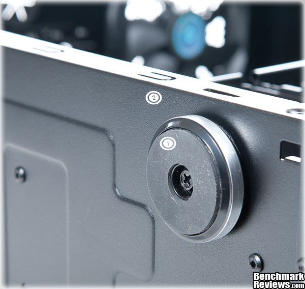 CoolerMaster_Silencio_550_FootPaint.jpg
