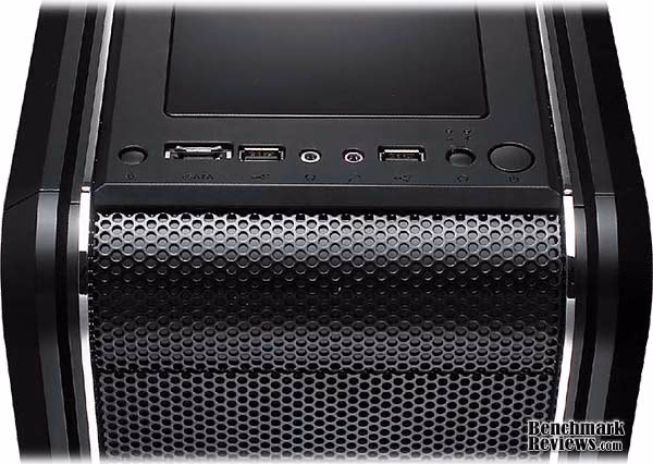 CM690 II Advanced Top I O, ports