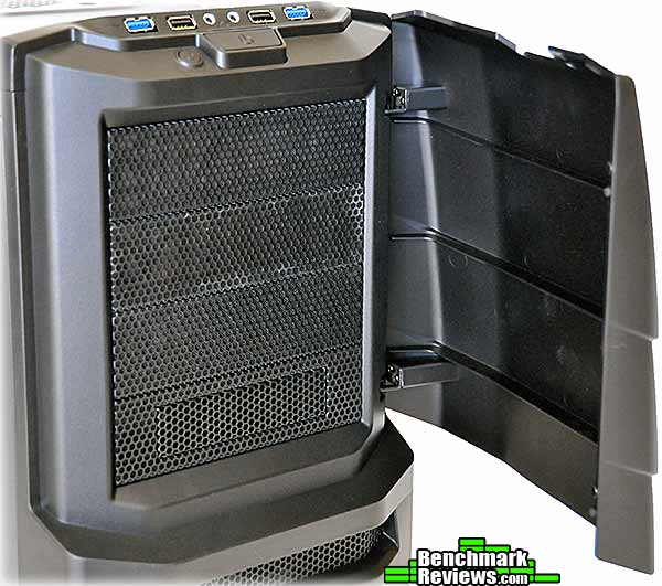 cooler_master_storm_enforcer_525_bays.jpg
