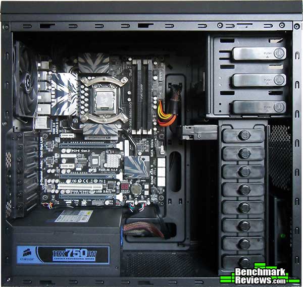 BitFenix_Shinobi_Window_Case_Part_Install.jpg