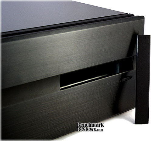 silverstone_sst_LC10B-E_bay_cover.jpg