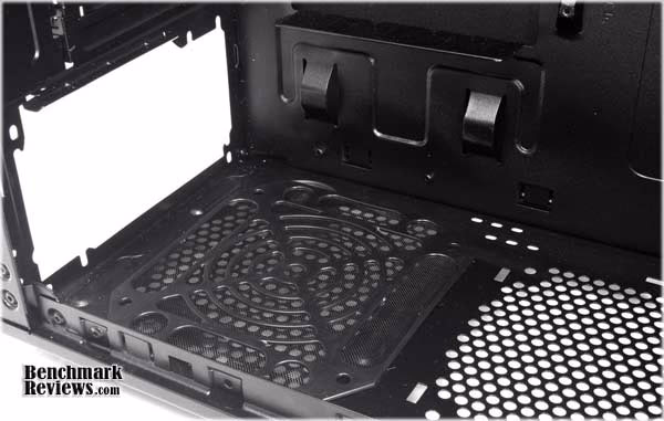 Thermaltake v3 Case Detailedint Dust