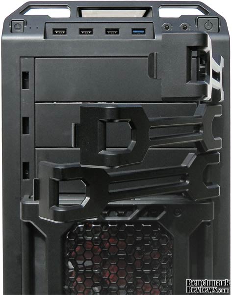 Antec_Dark_fleet_DF-85_525inch_Cover.jpg