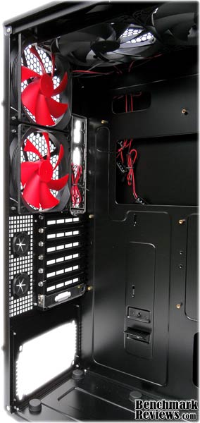Antec_Dark_fleet_DF-85_Expansion.jpg