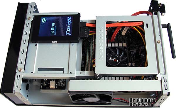 antec_isk300_assembled_side.jpg