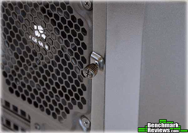 Corsair Carbide 400r Captive Screw