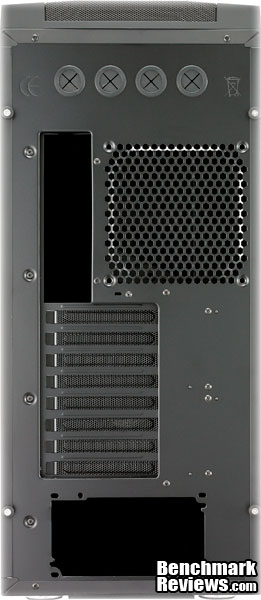 BitFenix_Colossus_Exterior_Rear.jpg
