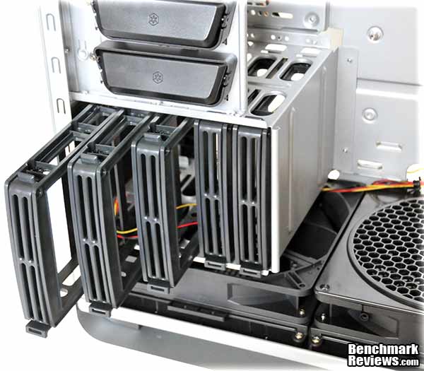 silverstone_sst-ft02s-w_drive_caddies.jpg