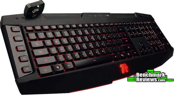 Thermaltake_Challenger_Pro_Gaming_Keyboard_Illuminated.jpg