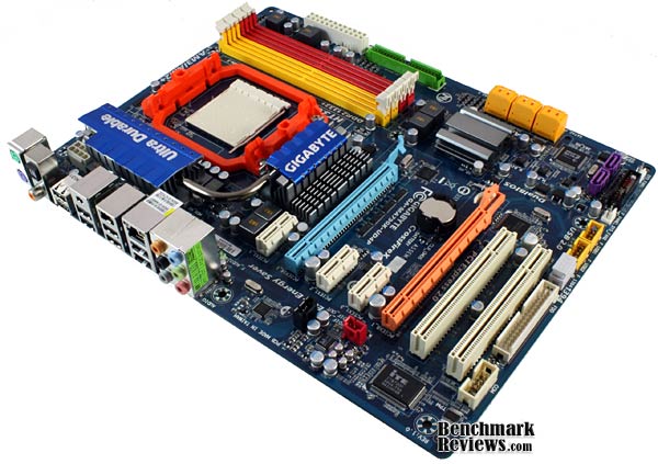 gigabyte_ma790x_ud4p_angle.jpg
