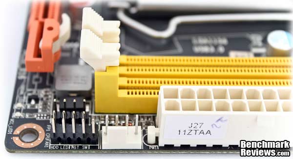 Zotac_H55ITX_Headers.jpg