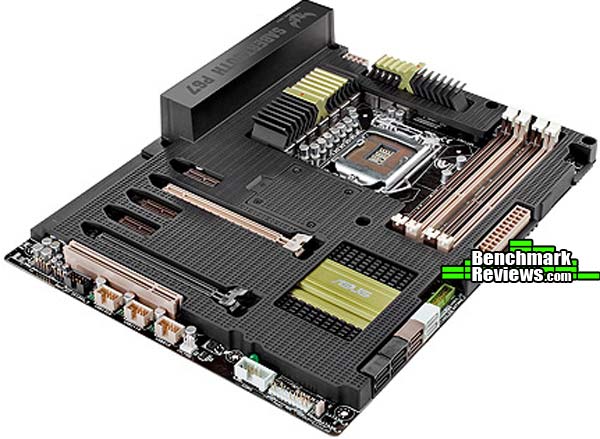 ASUS_Sabertooth_P67_Angle.jpg