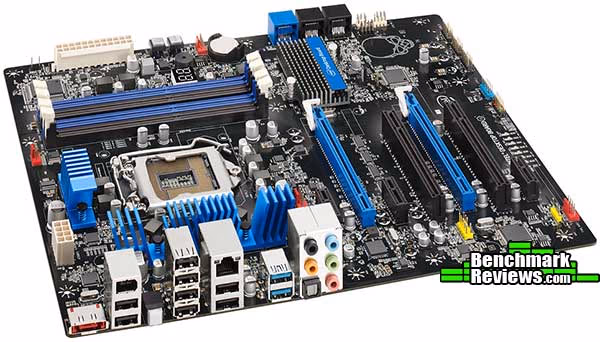 Intel dp67bg Motherboard, angle view