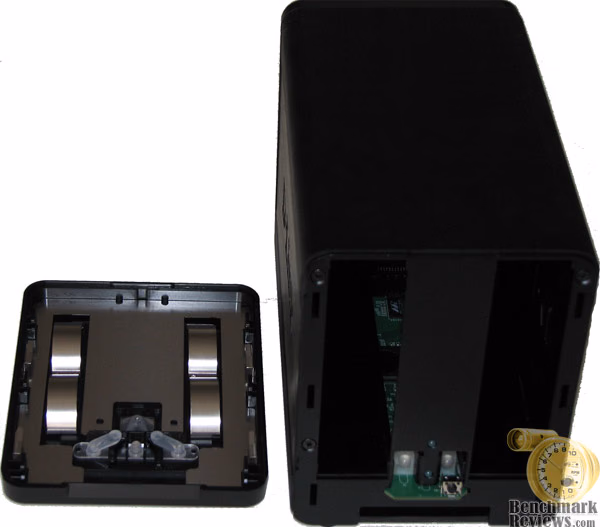 D-Link DNS-323 SATA RAID Gigabit NAS 