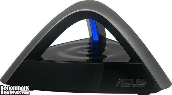 ASUS_EA-N66_Wireless-N450_Ethernet_Adapter_Light01.jpg