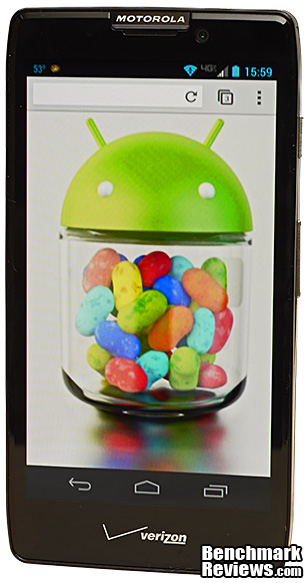 Motorola_DROID_RAZR_MAXX_HD_Smartphone_Jelly_Bean_01.jpg