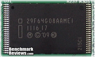 Intel-29F64G08AAMEI-NAND-Flash.jpg