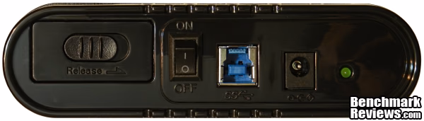 Silverstone TS07 HDD Enclosure Jacks 003
